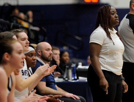 Leader on and off the court – StFX women’s basketball head coach LeeAnna Osei creates platform for People of Colour in Canadian sports community